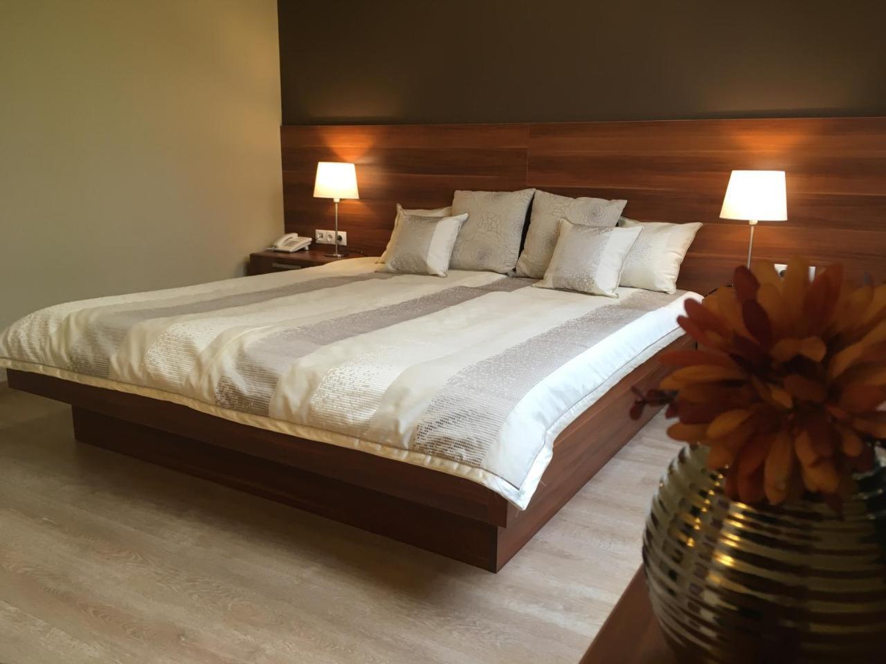 Hotel Alfa 3*